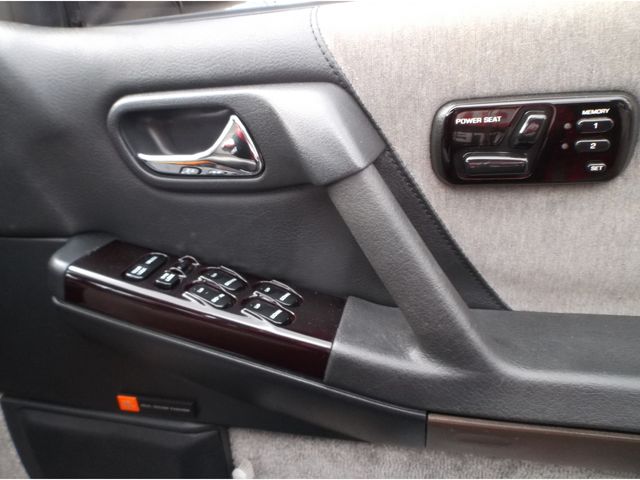 NISSAN CIMA 1990 Image 31