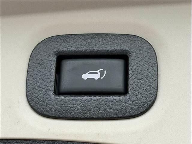 NISSAN X-TRAIL 2WD 2016 Image 31