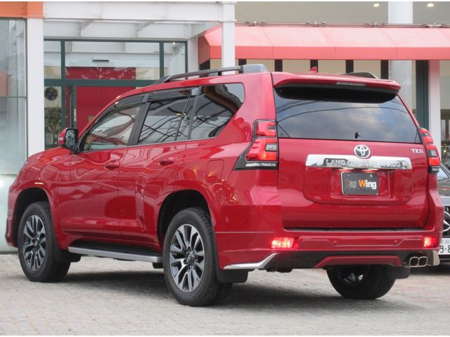 TOYOTA LANDCRUISER PRADO 2023 Image 31