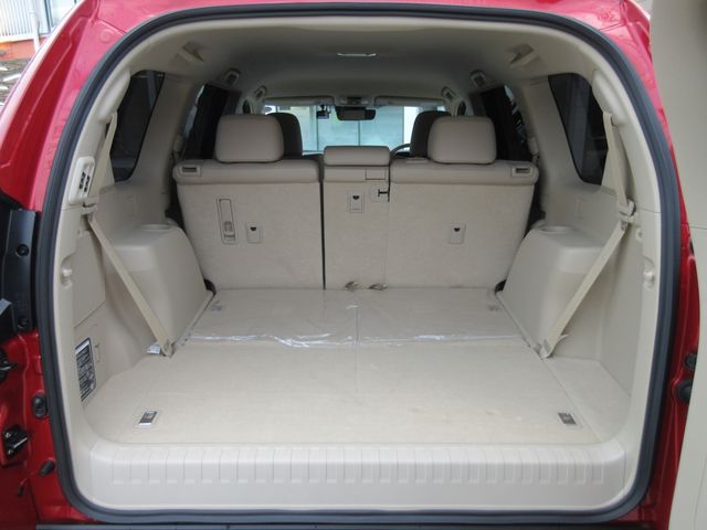 TOYOTA LANDCRUISER PRADO 2023 Image 31