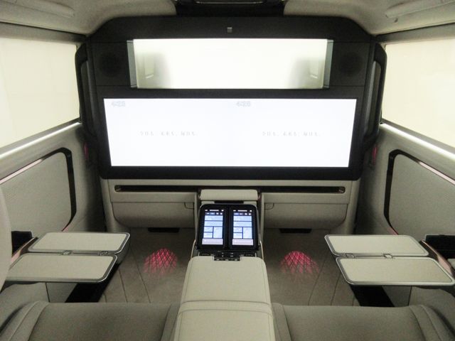 TOYOTA LEXUS LM500H 2024 Image 31