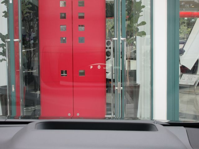 TOYOTA LEXUS LM500H 2024 Image 31