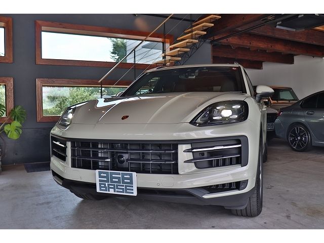 PORSCHE CAYENNE COUP 2023 Image 31