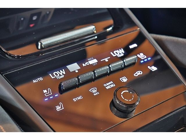 PORSCHE CAYENNE COUP 2023 Image 31