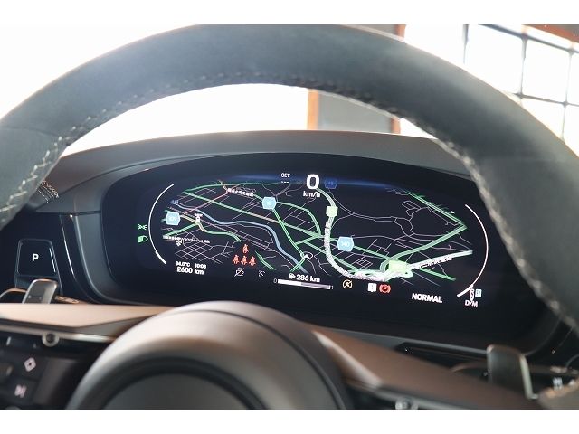 PORSCHE CAYENNE COUP 2023 Image 31