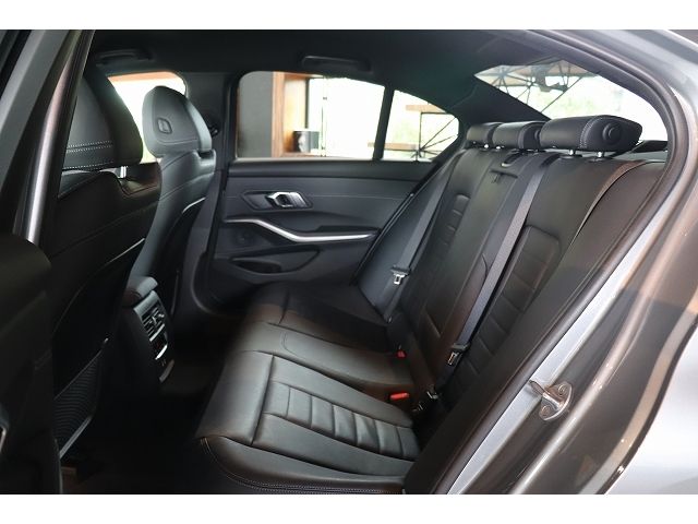 BMW 3SERIES SEDAN 2023 Image 31