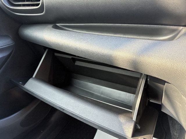 TOYOTA YARIS 2024 Image 31