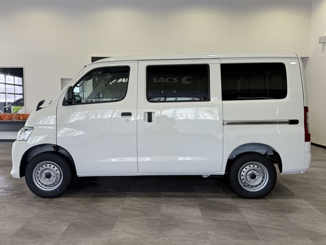 TOYOTA TOWNACE VAN 4WD 2025 Image 31