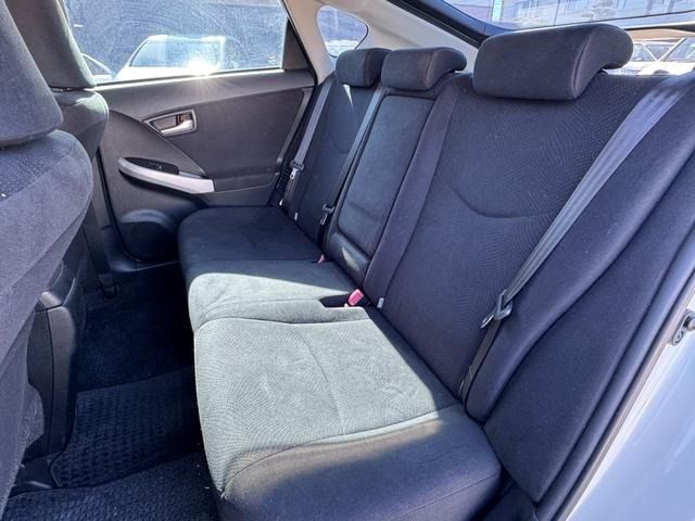 TOYOTA PRIUS 2014 Image 31
