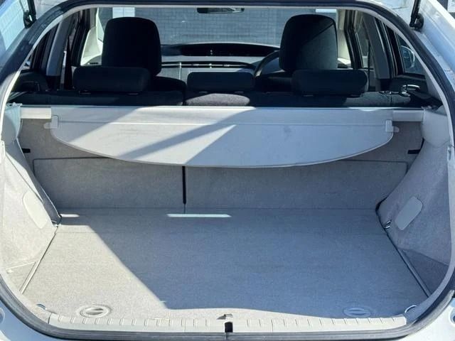 TOYOTA PRIUS 2014 Image 31