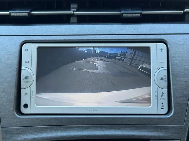 TOYOTA PRIUS 2014 Image 31