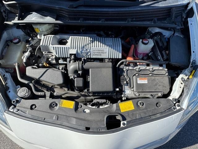 TOYOTA PRIUS 2014 Image 31