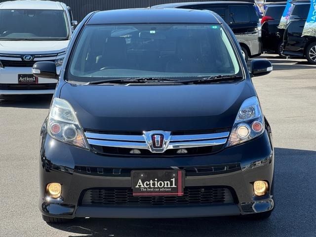 TOYOTA ISIS 2013 Image 31