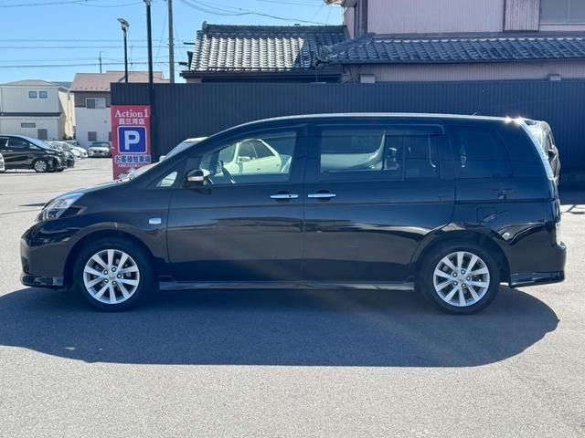 TOYOTA ISIS 2013 Image 31