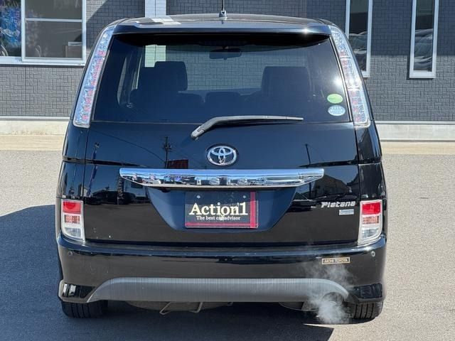 TOYOTA ISIS 2013 Image 31