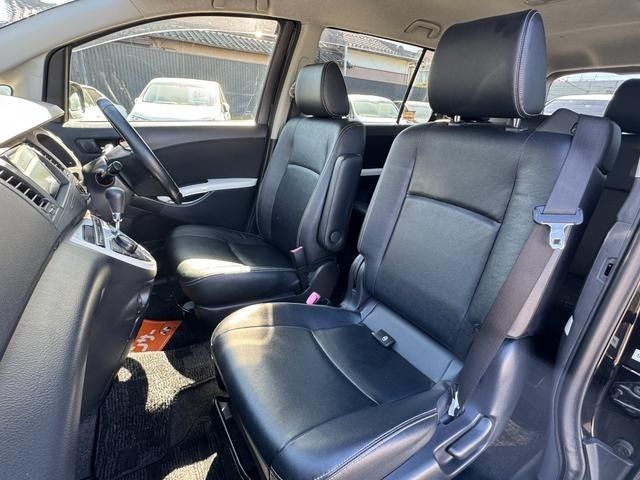 TOYOTA ISIS 2013 Image 31