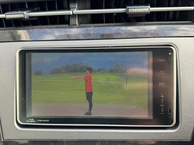 TOYOTA PRIUS 2013 Image 31