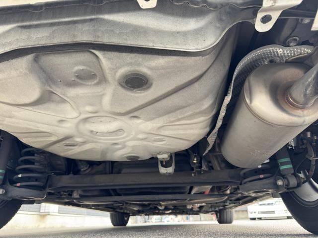 TOYOTA PRIUS 2013 Image 31