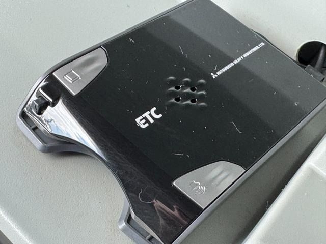 TOYOTA PRIUS 2012 Image 31