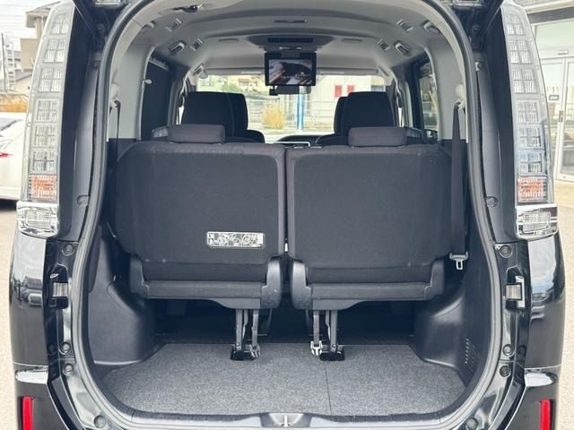 TOYOTA VOXY 2015 Image 31