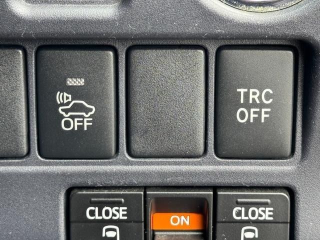 TOYOTA VOXY 2015 Image 31