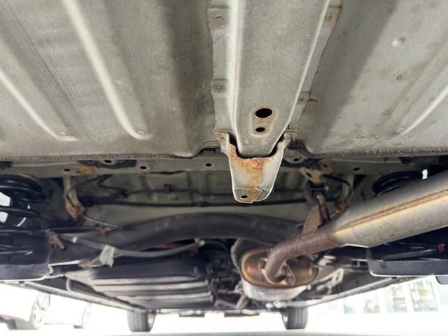 TOYOTA VOXY 2015 Image 31