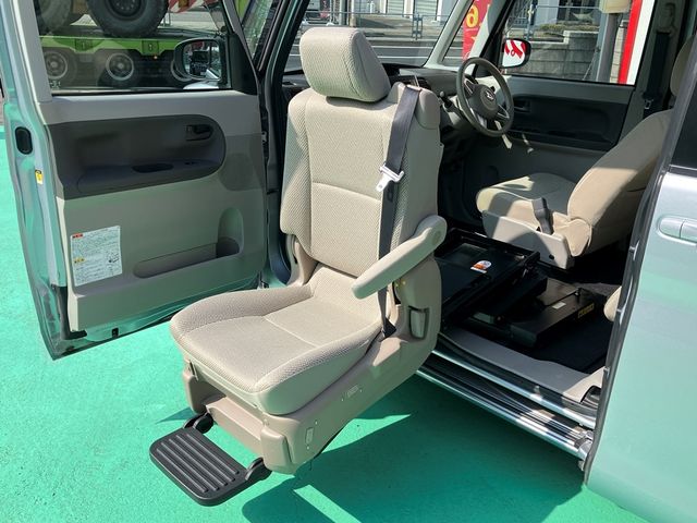 DAIHATSU TANTO 2018 Image 31