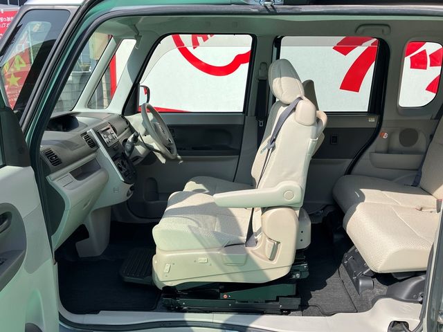 DAIHATSU TANTO 2018 Image 31