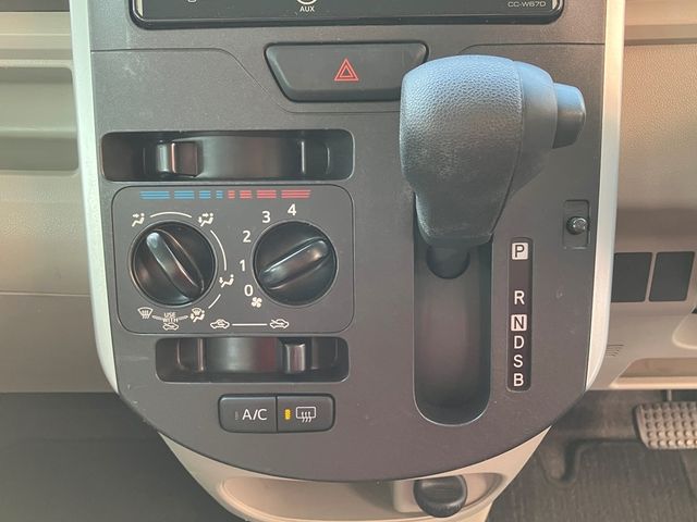 DAIHATSU TANTO 2018 Image 31