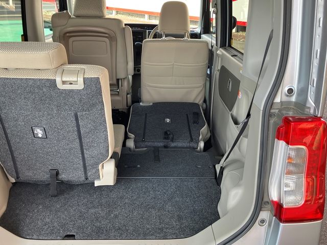 DAIHATSU TANTO 2018 Image 31