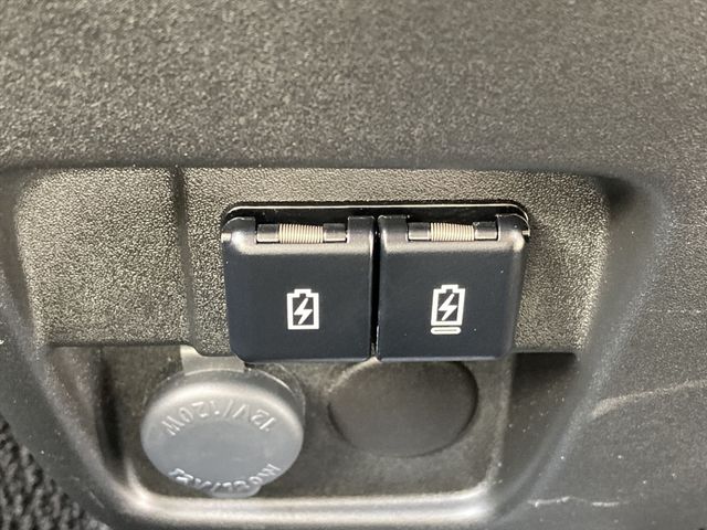 SUZUKI SPACIA BASE 4WD 2025 Image 31