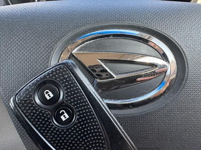 DAIHATSU MOVE CUSTOM 2013 Image 31