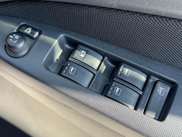 DAIHATSU MOVE CUSTOM 2013 Image 31