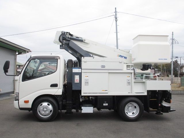 HINO DUTRO 2020 Image 31