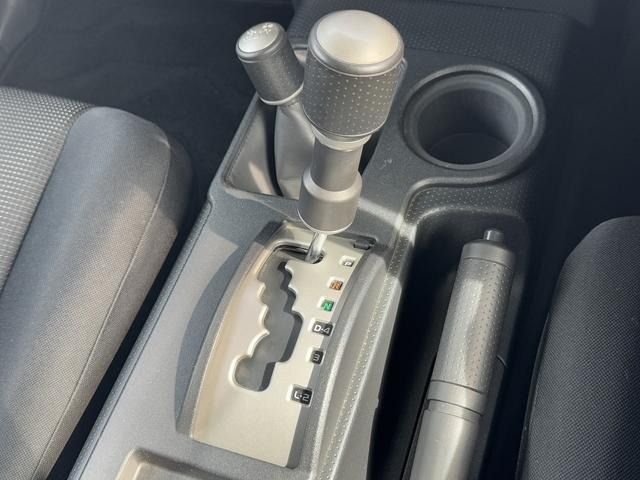 TOYOTA FJ CRUISER 4WD 2013 Image 31