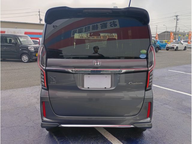 HONDA N BOX CUSTOM 2021 Image 31