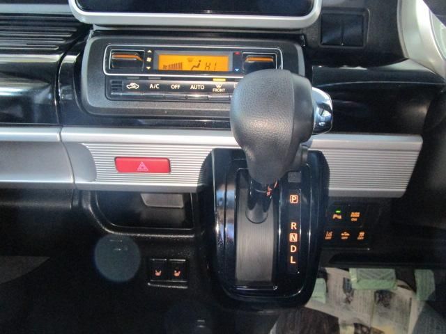 SUZUKI SPACIA CUSTOM 4WD 2018 Image 31