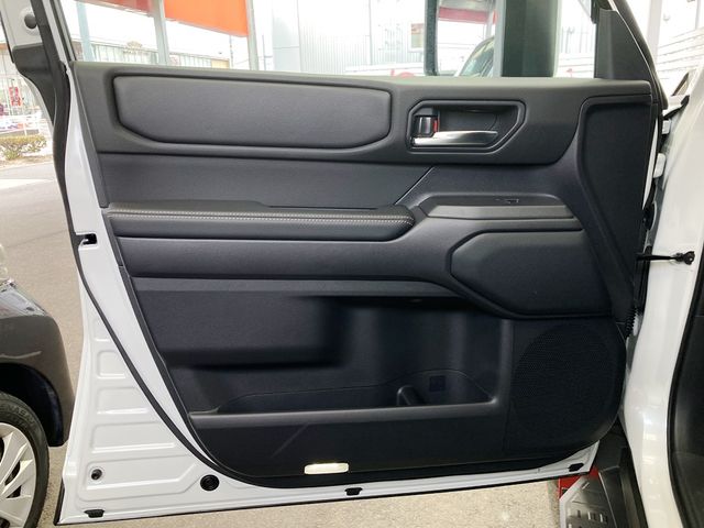 TOYOTA LANDCRUISER 250 2024 Image 31