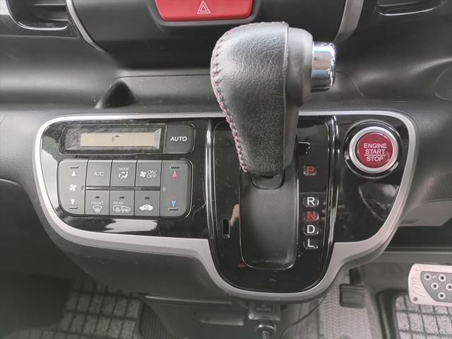 HONDA N BOX+ CUSTOM 4WD 2012 Image 31