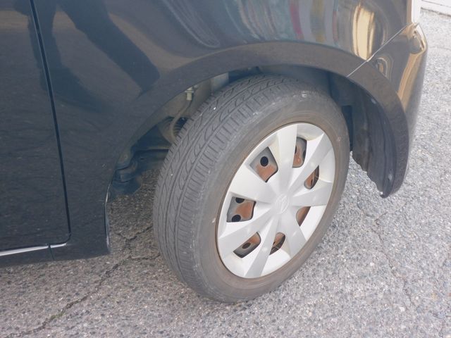 DAIHATSU MOVE CONTE 2015 Image 31