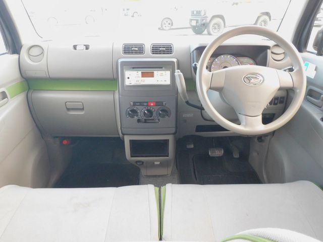 DAIHATSU MOVE CONTE 2015 Image 31