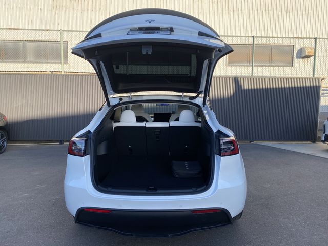 TESLA MODEL Y 2022 Image 31
