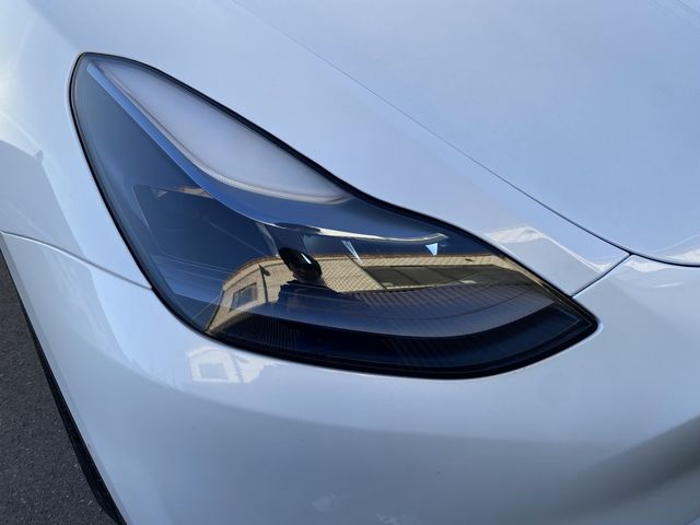 TESLA MODEL Y 2022 Image 31