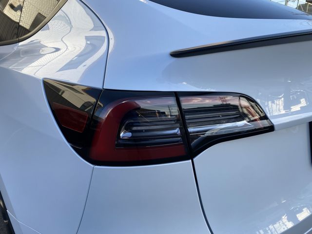 TESLA MODEL Y 2022 Image 31