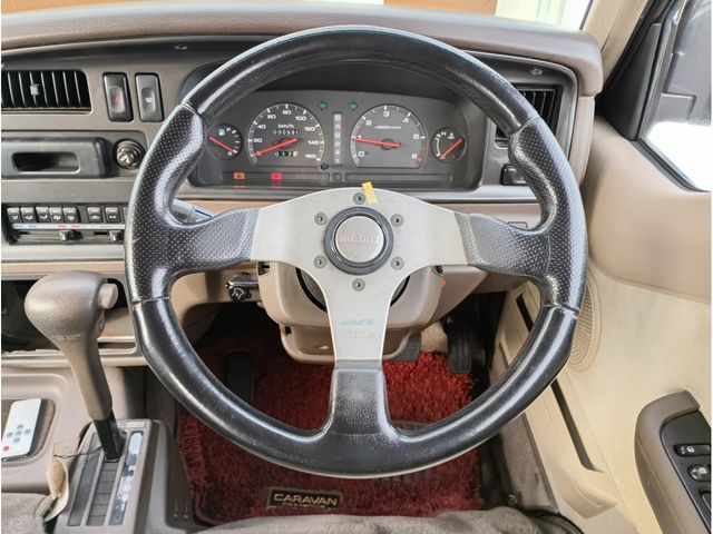 NISSAN CARAVAN COACH 4WD 1992 Image 31