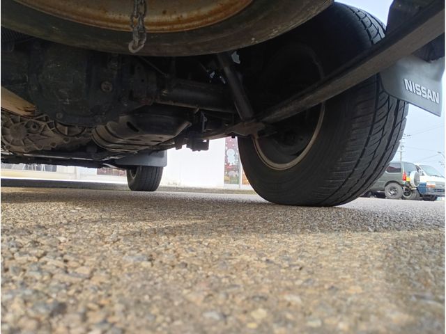 NISSAN CARAVAN COACH 4WD 1992 Image 31