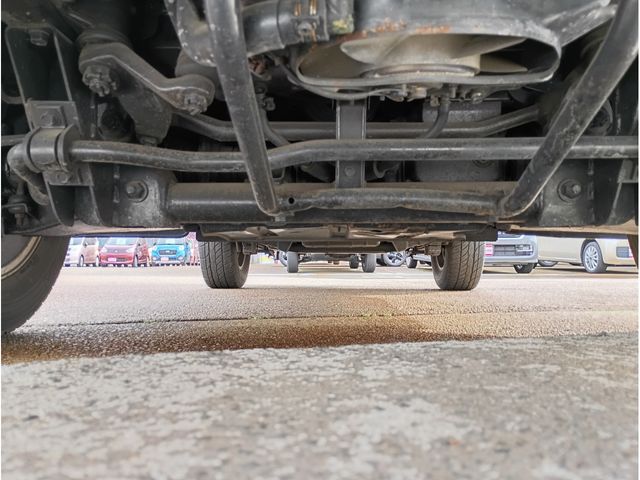 NISSAN CARAVAN COACH 4WD 1992 Image 31