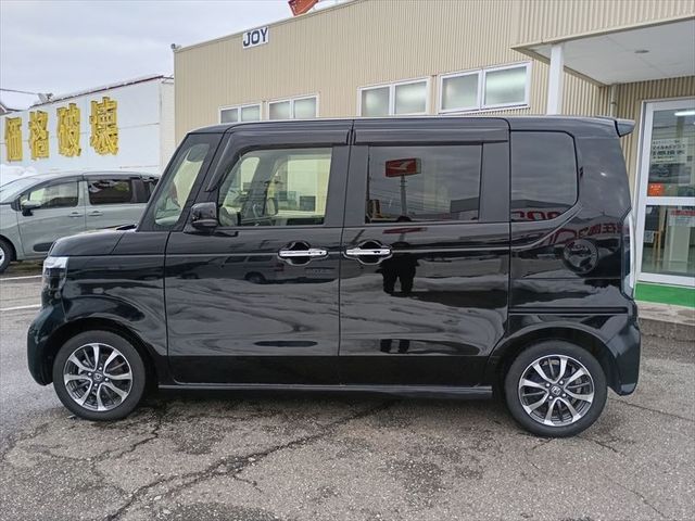 HONDA N BOX CUSTOM 2024 Image 31