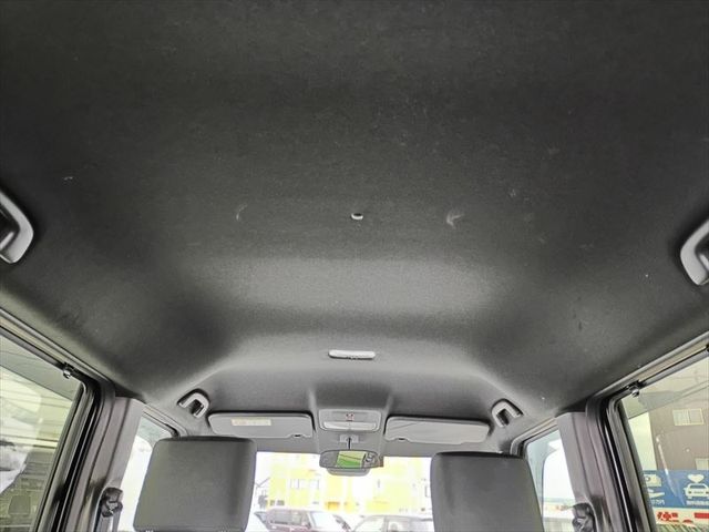 HONDA N BOX CUSTOM 2024 Image 31