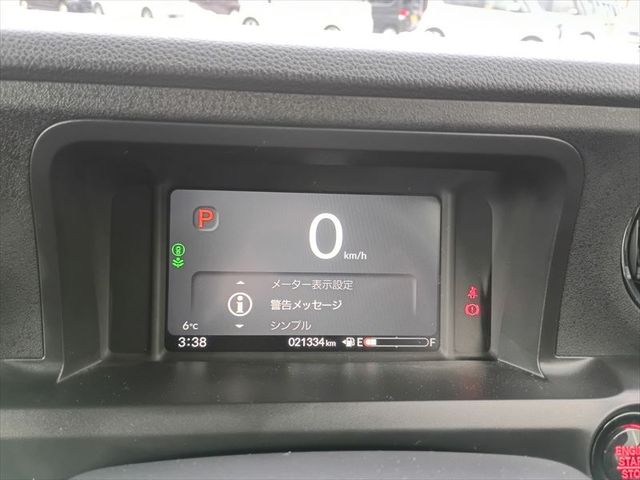 HONDA N BOX CUSTOM 2024 Image 31